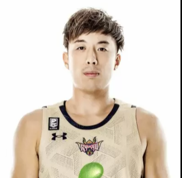 https://img.pandianbiao.com/img/basketball/player/9f9d2819e1db9fdba3c26379c9a7a23c.png