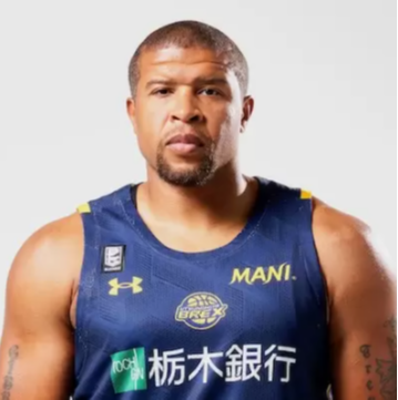 https://img.pandianbiao.com/img/basketball/player/d0bdc0ff5ef655de00d7409fa9b754cd.png